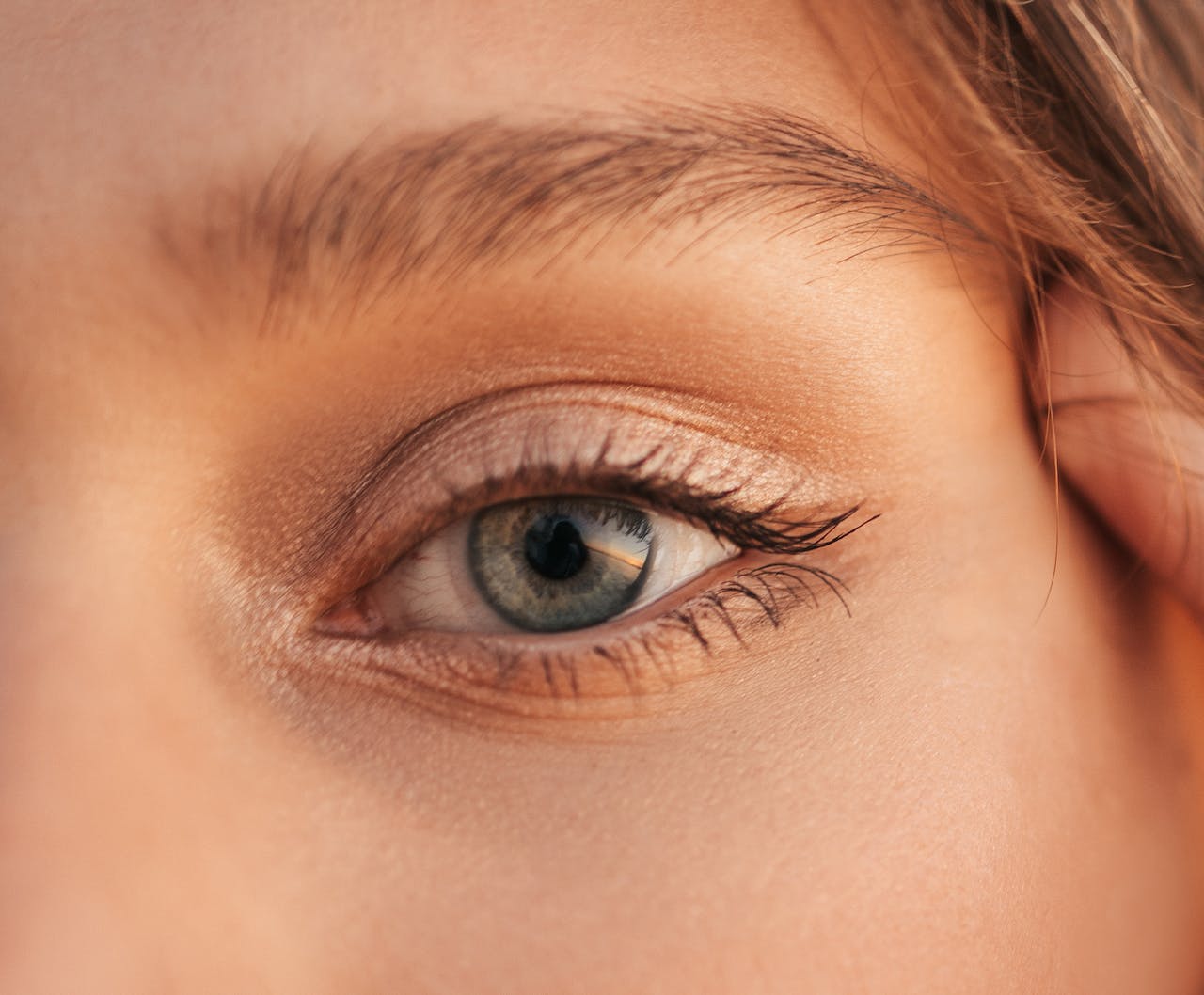 ¿Cómo sobrellevar la ptosis palpebral durante el envejecimiento?